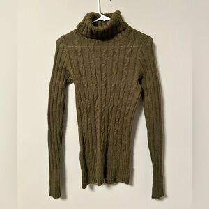 Women’s Turtleneck Sweater
